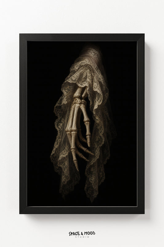 Skeleton Lady Hand