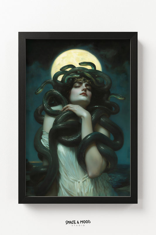 Medusa's Moonlight